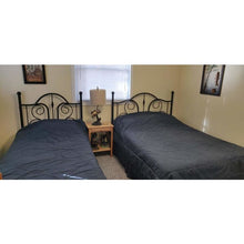 Load image into Gallery viewer, Kosh Lake Cottage Rental
